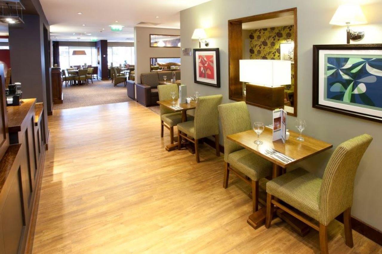 Premier Inn Inverness Centre - River Ness Экстерьер фото