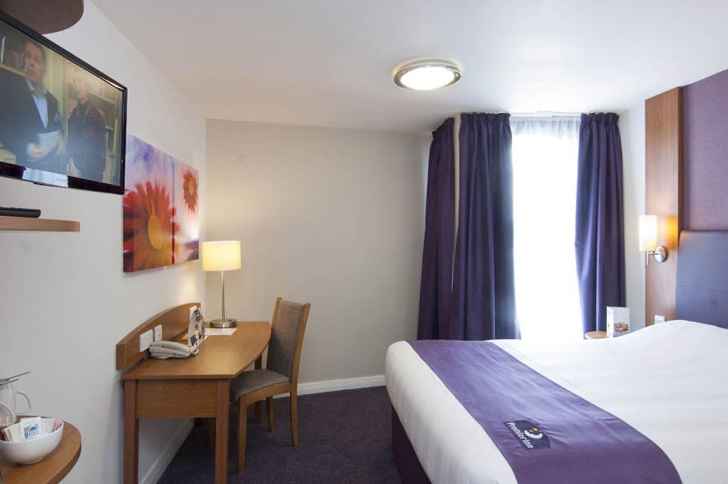Premier Inn Inverness Centre - River Ness Номер фото