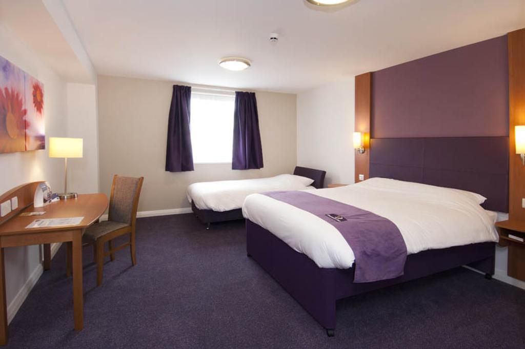 Premier Inn Inverness Centre - River Ness Номер фото