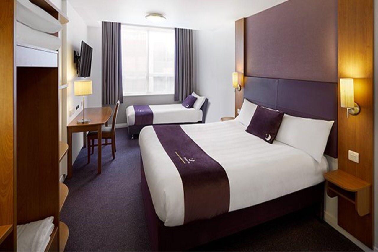 Premier Inn Inverness Centre - River Ness Экстерьер фото