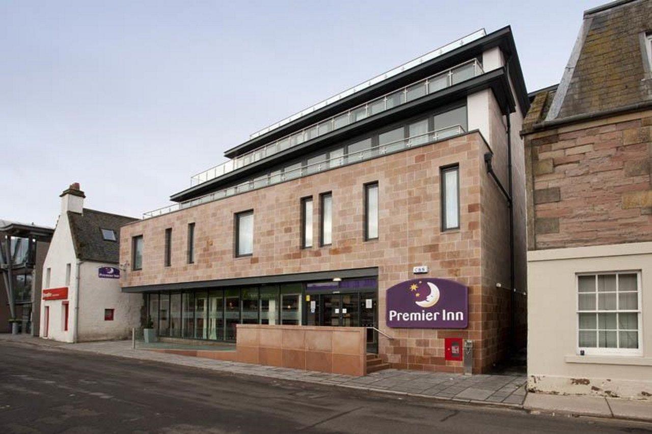 Premier Inn Inverness Centre - River Ness Экстерьер фото