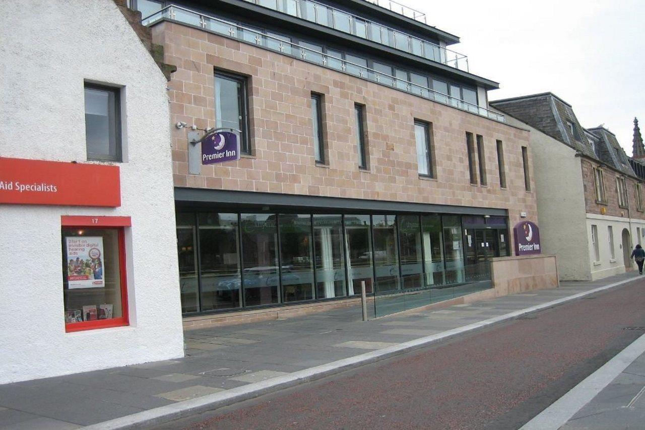 Premier Inn Inverness Centre - River Ness Экстерьер фото