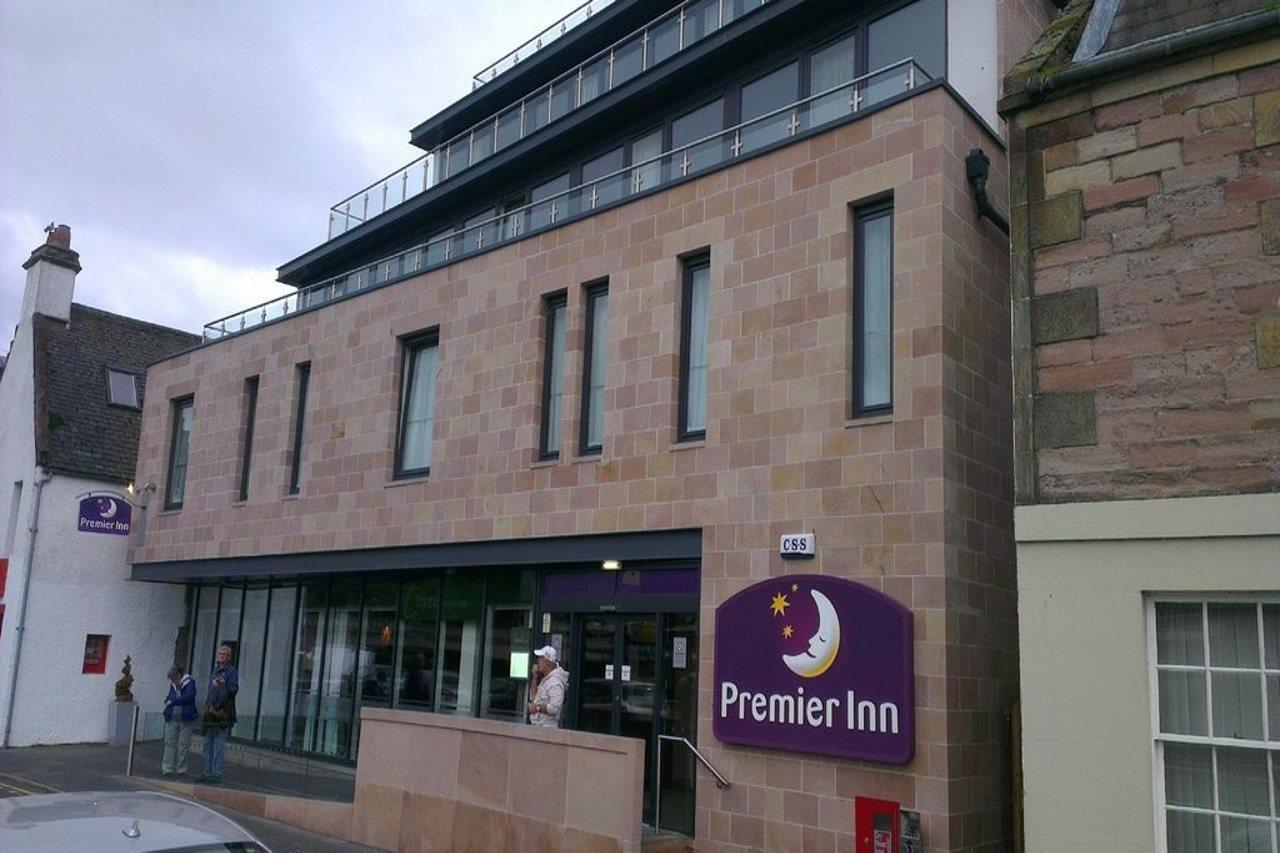 Premier Inn Inverness Centre - River Ness Экстерьер фото